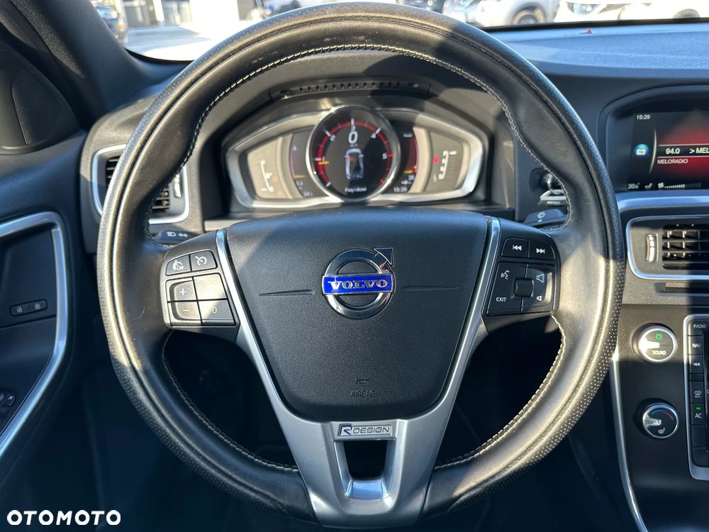Volvo S60 D2 Drive-E R-Design Kinetic - 24