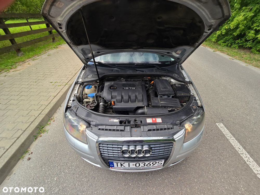 Audi A3 Sportback 1.9 TDI DPF S tronic S line Sportpaket (plus) - 26
