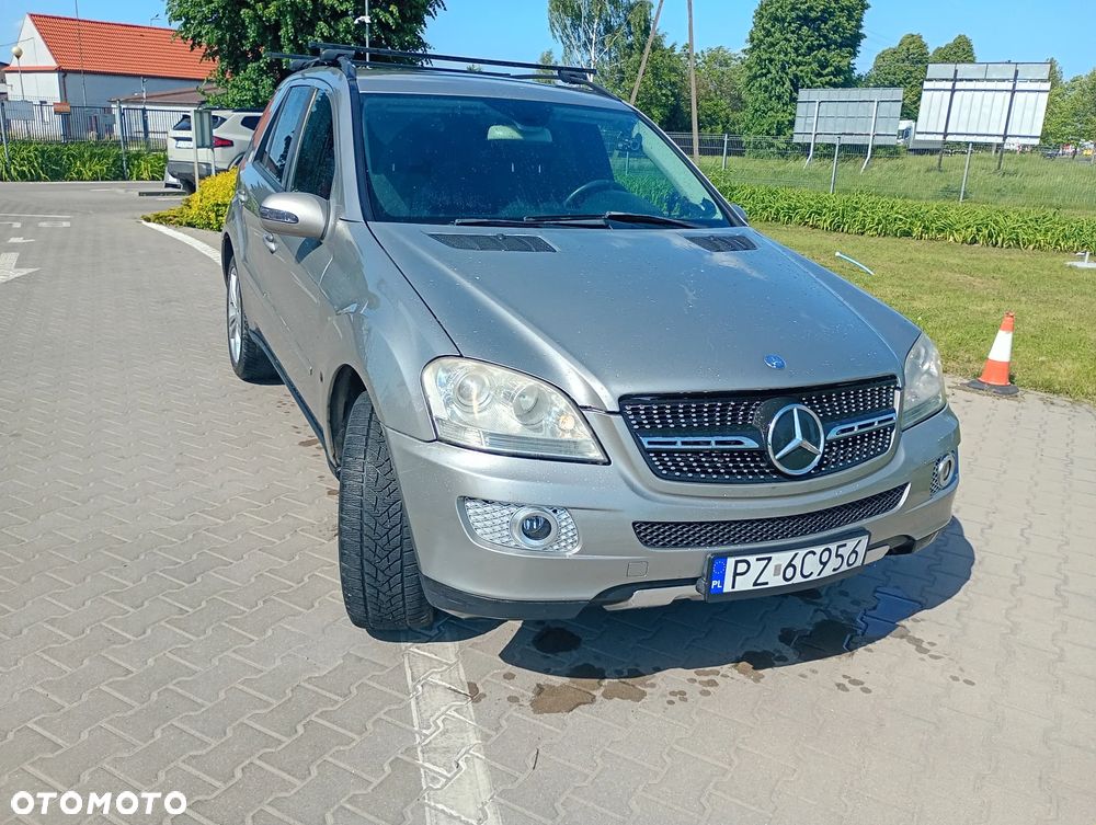 Mercedes-Benz ML - 1