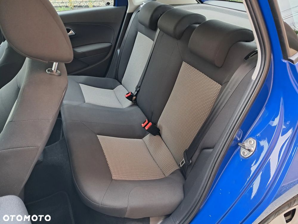 Volkswagen Polo - 17