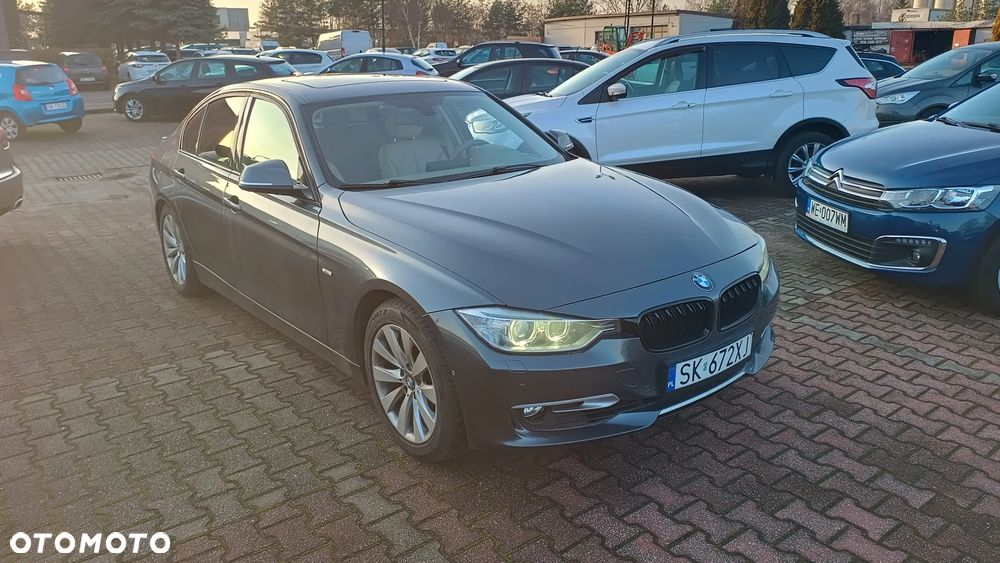 BMW Seria 3 - 26