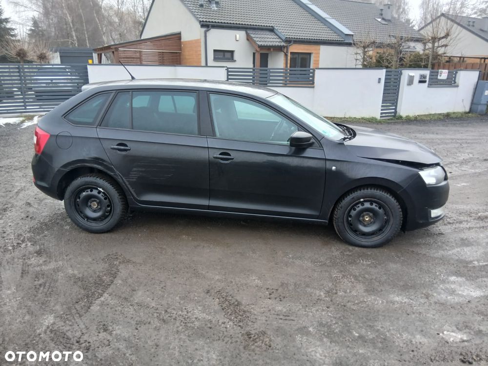 Skoda RAPID 1.6 TDI Drive - 6