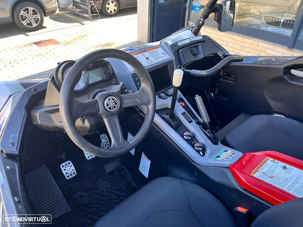 Yamaha YXZ - 9