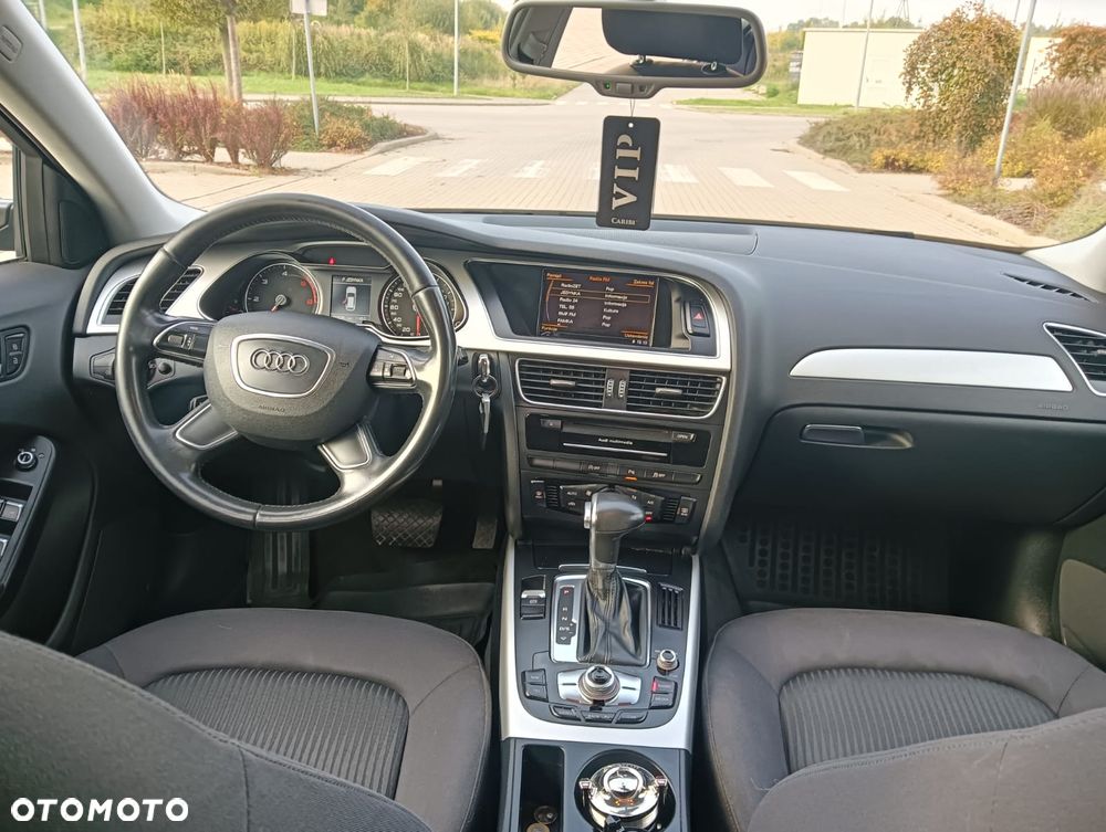 Audi A4 Avant - 19