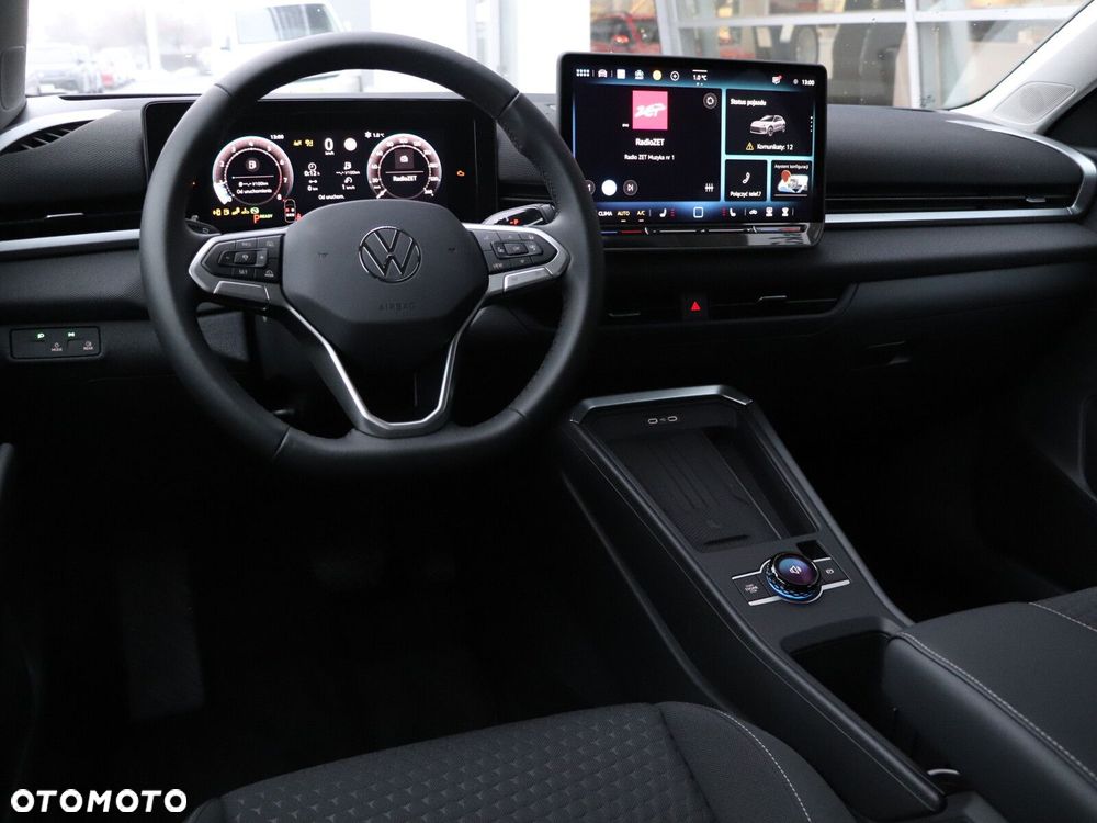 Volkswagen T-Roc - 17