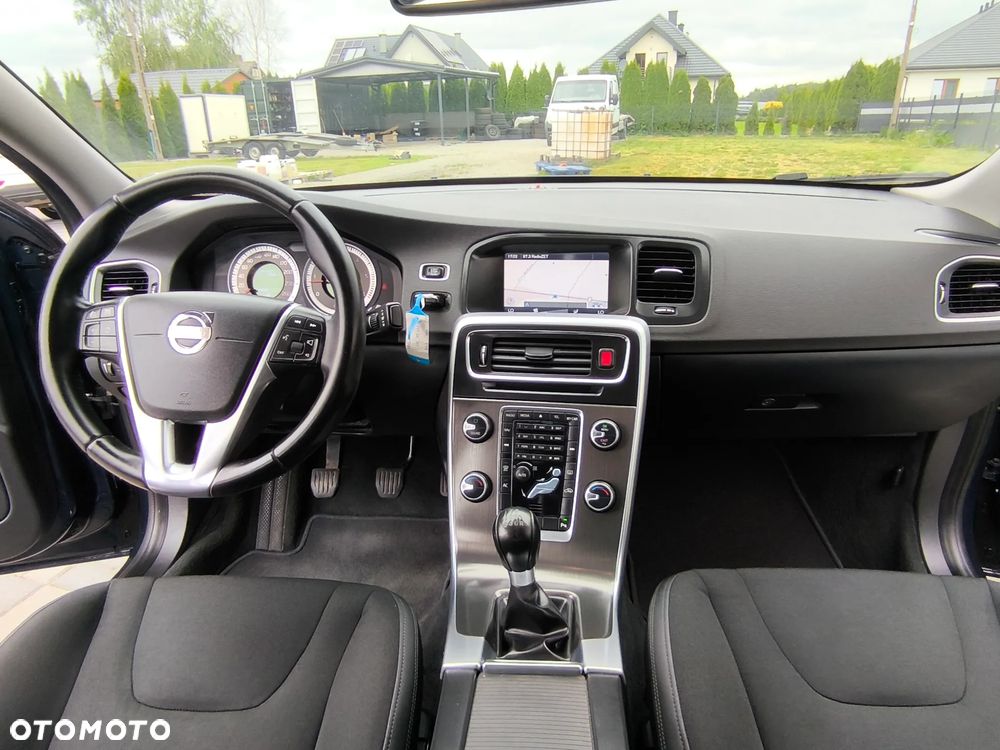 Volvo S60 D3 Momentum - 21