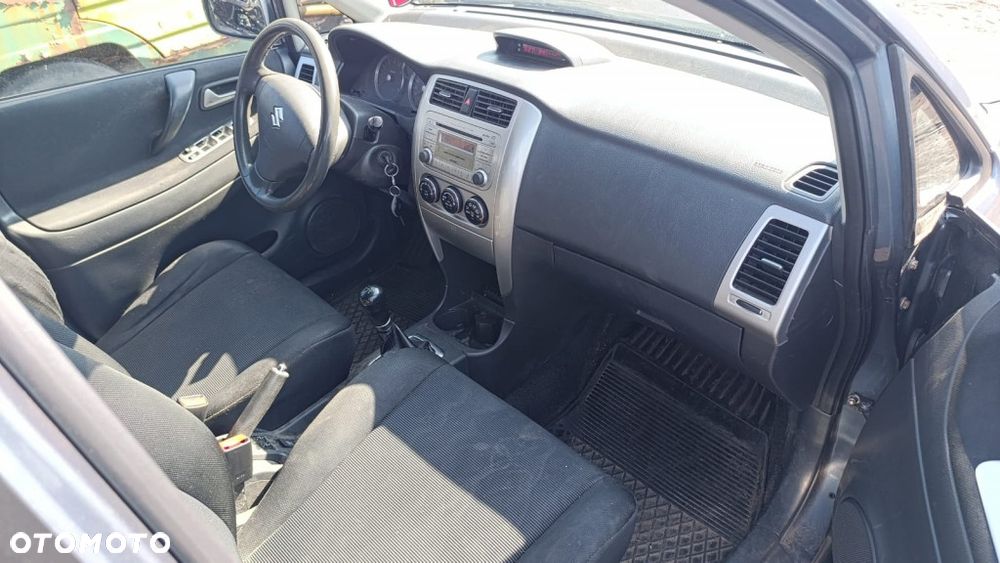36251 Suzuki liana  lift 2005 rok model od 04-07 silnik 1.6 16V M16A 107 km lakier ZY4 - 7
