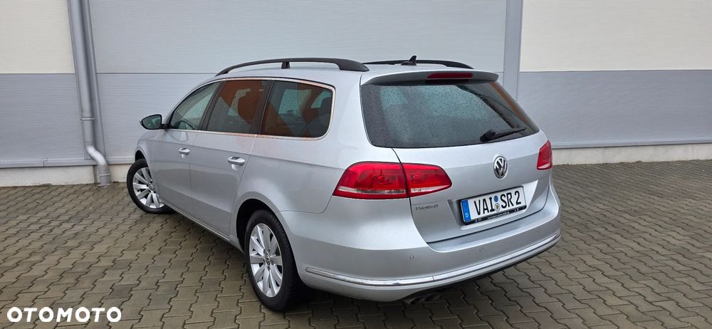 Volkswagen Passat 2.0 TDI Comfortline - 4