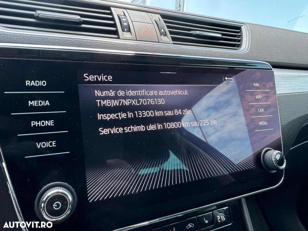 Skoda Superb 1.4 TSI DSG Ambition - 29