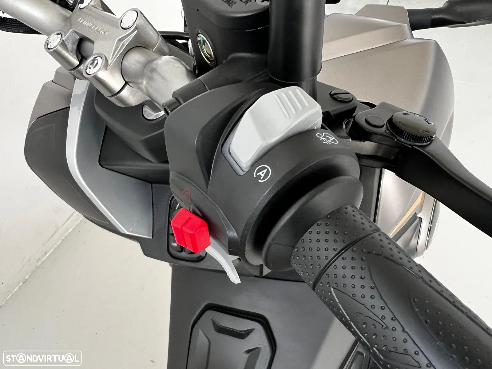 QJ Motor ATR 125 ABS - OFERTA DE EQUIPAMENTO - 7