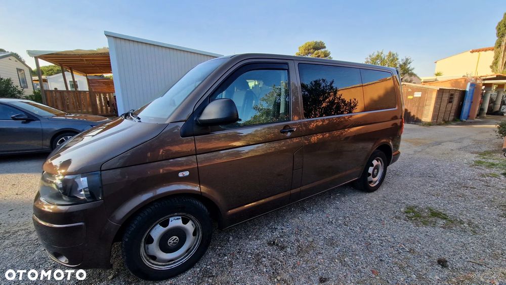 Volkswagen Multivan - 5