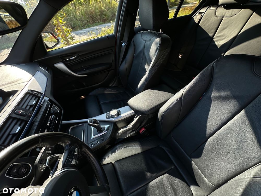 BMW Seria 1 120i M Sport - 10