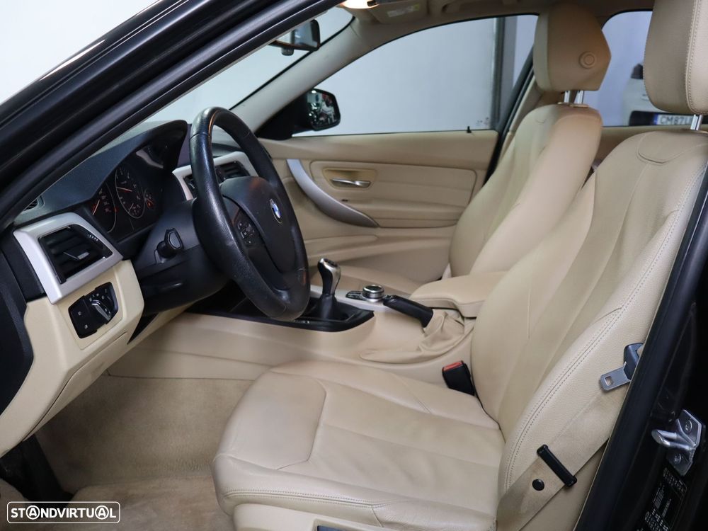BMW 318 d Advantage - 8