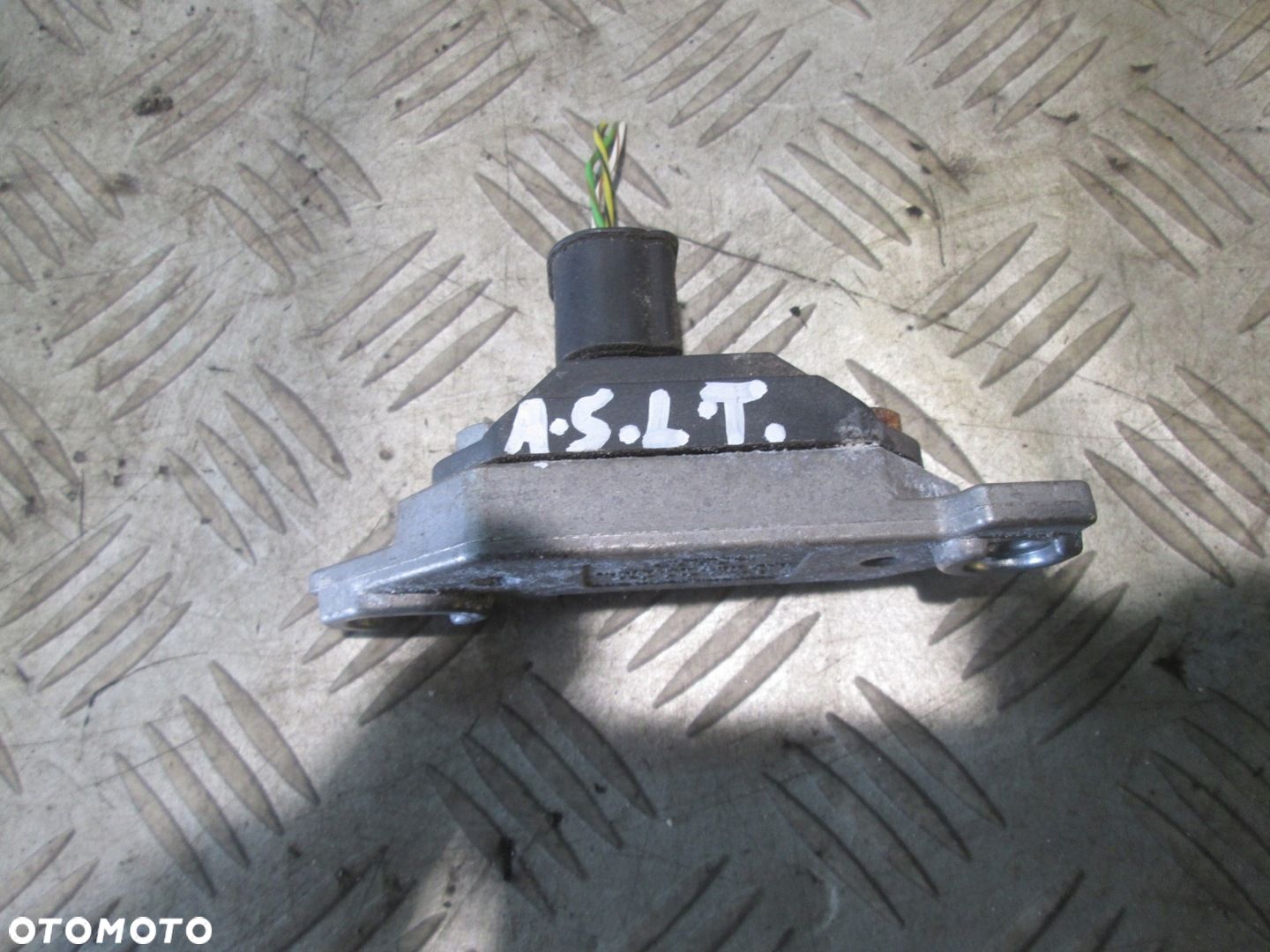 CZUJNIK PRZYSPIESZENIA 4F0907651 AUDI A4 B8 A5 8T A6 C6 - 1
