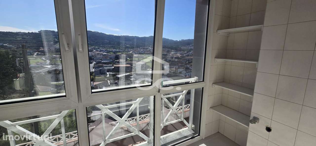 Luminoso T3 em Selho São Jorge, Guimarães – Conforto e Localização Pri - Grande imagem: 4/16