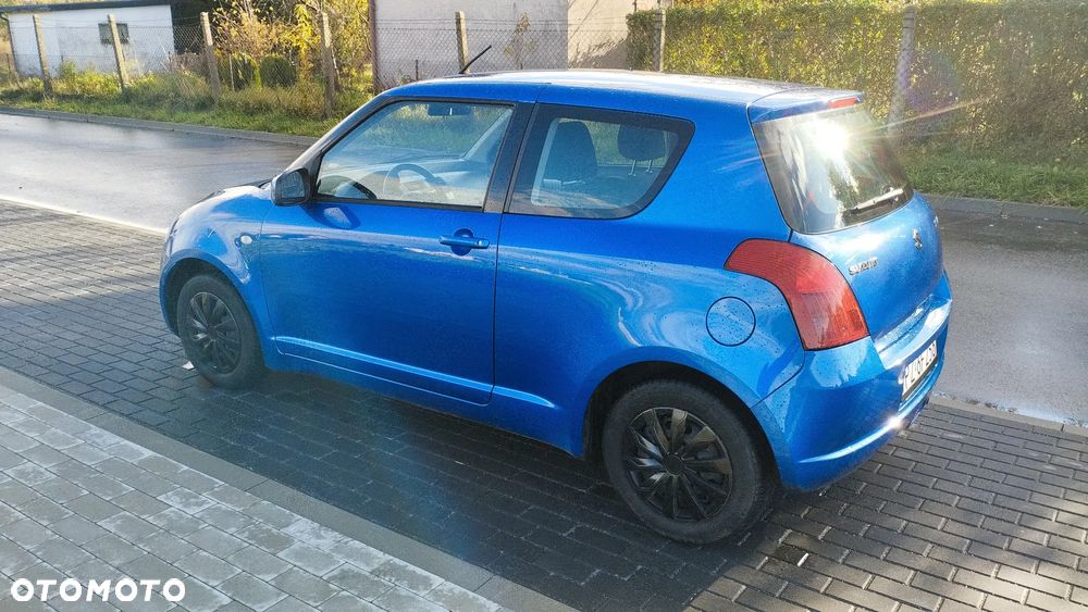 Suzuki Swift 1.3 Classic - 22