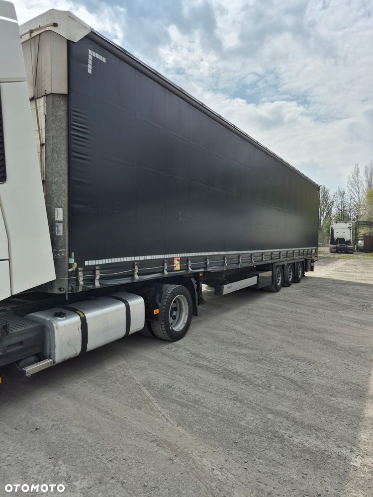 Schmitz Cargobull SCB Mega S3T - 3