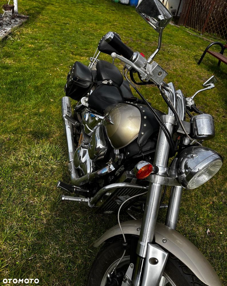Suzuki Marauder - 5
