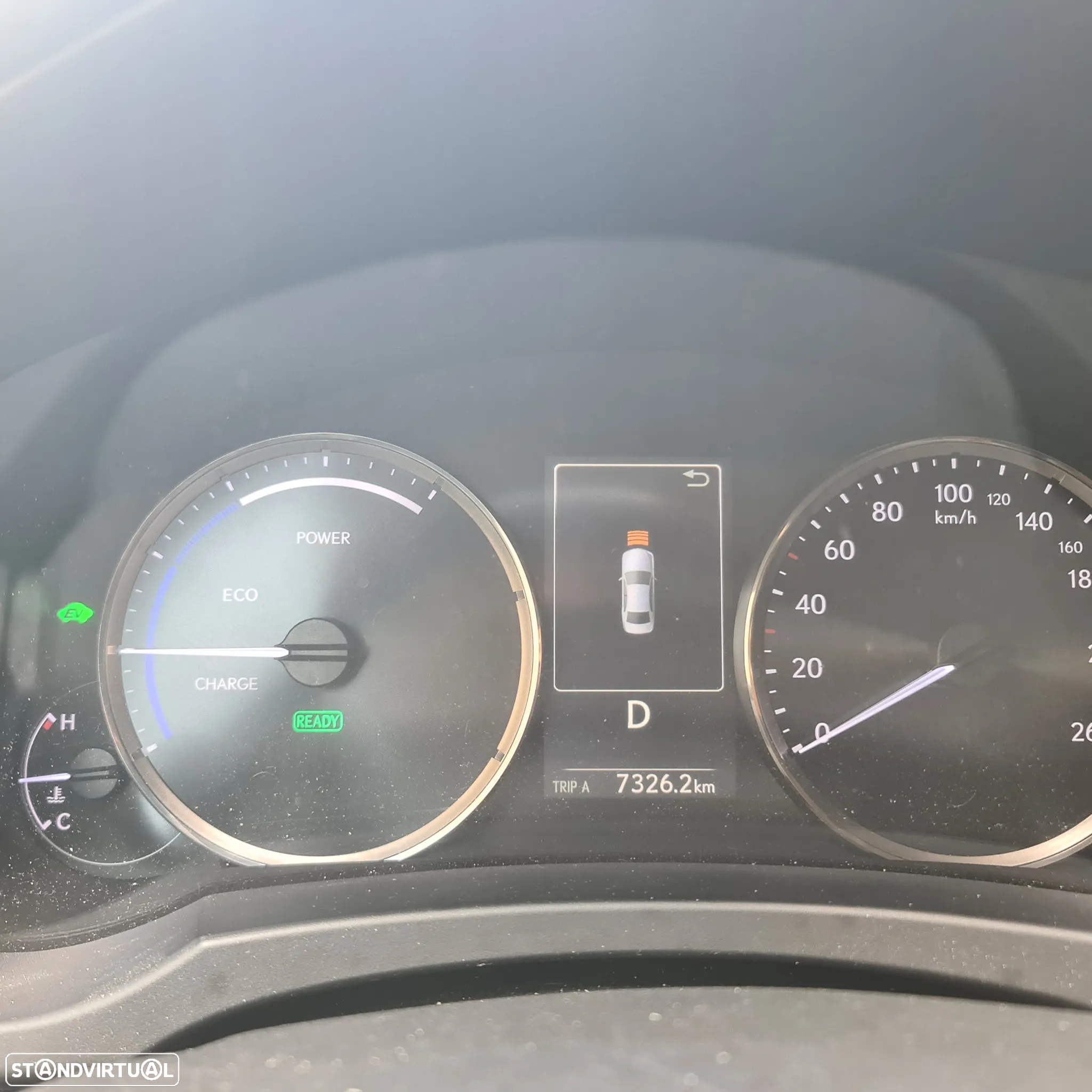 Lexus IS 300H Business - 23