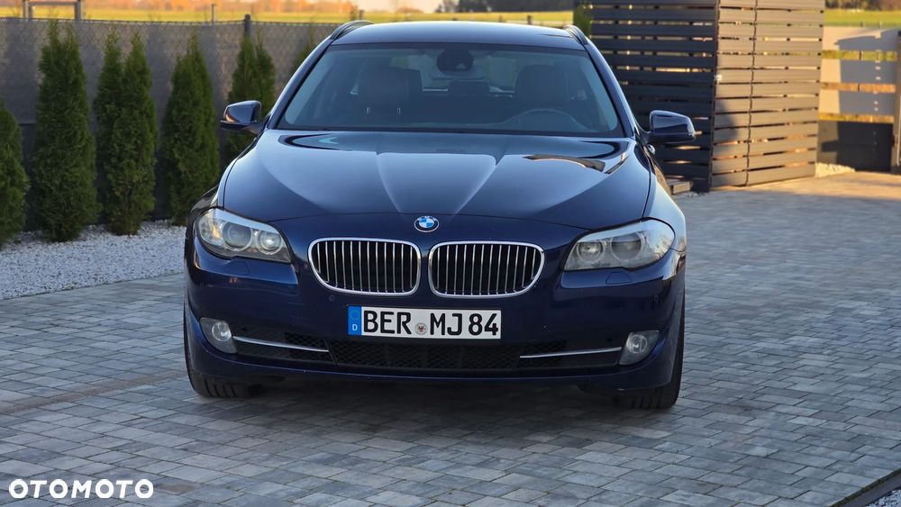 BMW Seria 5 ver-520d-blue-performance - 7