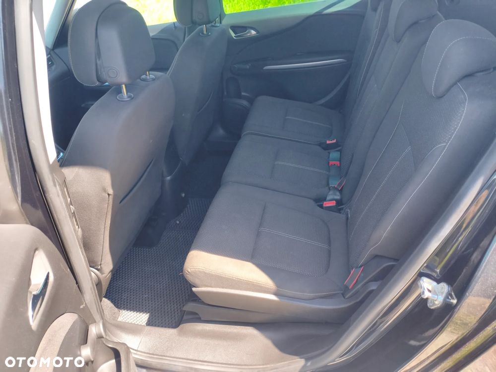 Opel Zafira Tourer 2.0 CDTI Active - 6