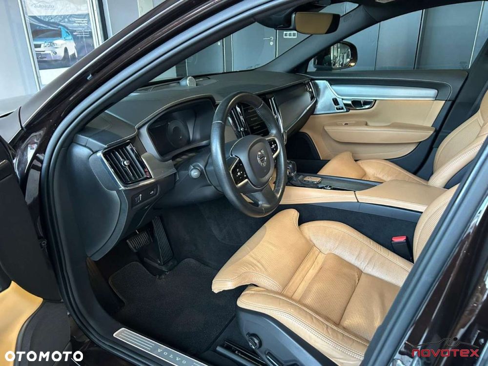 Volvo V90 Cross Country D4 AWD Geartronic Pro - 6