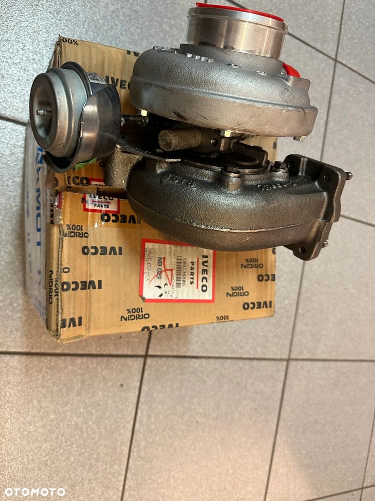 Turbosprężarka; numer katalogowy 504136806