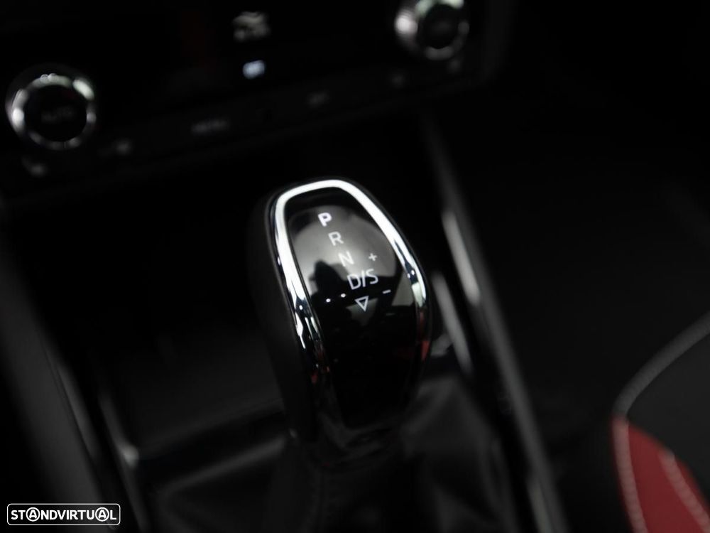 Skoda Kamiq 1.0 TSI Monte Carlo Edition DSG - 22