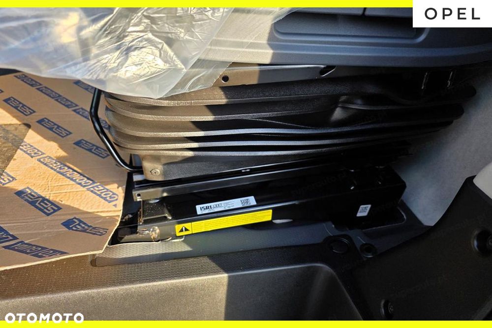 Opel Movano Heavy L4H3 AT8 2.2 180KM - 12