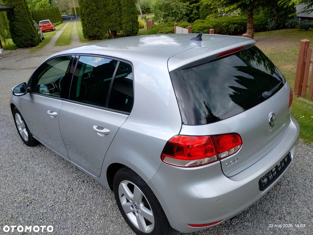 Volkswagen Golf 1.6 TDI DPF Trendline - 15