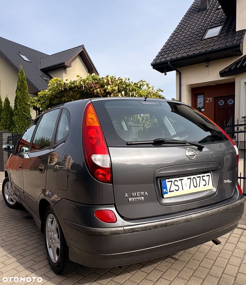 Nissan Almera Tino 1.8 Acenta - 4