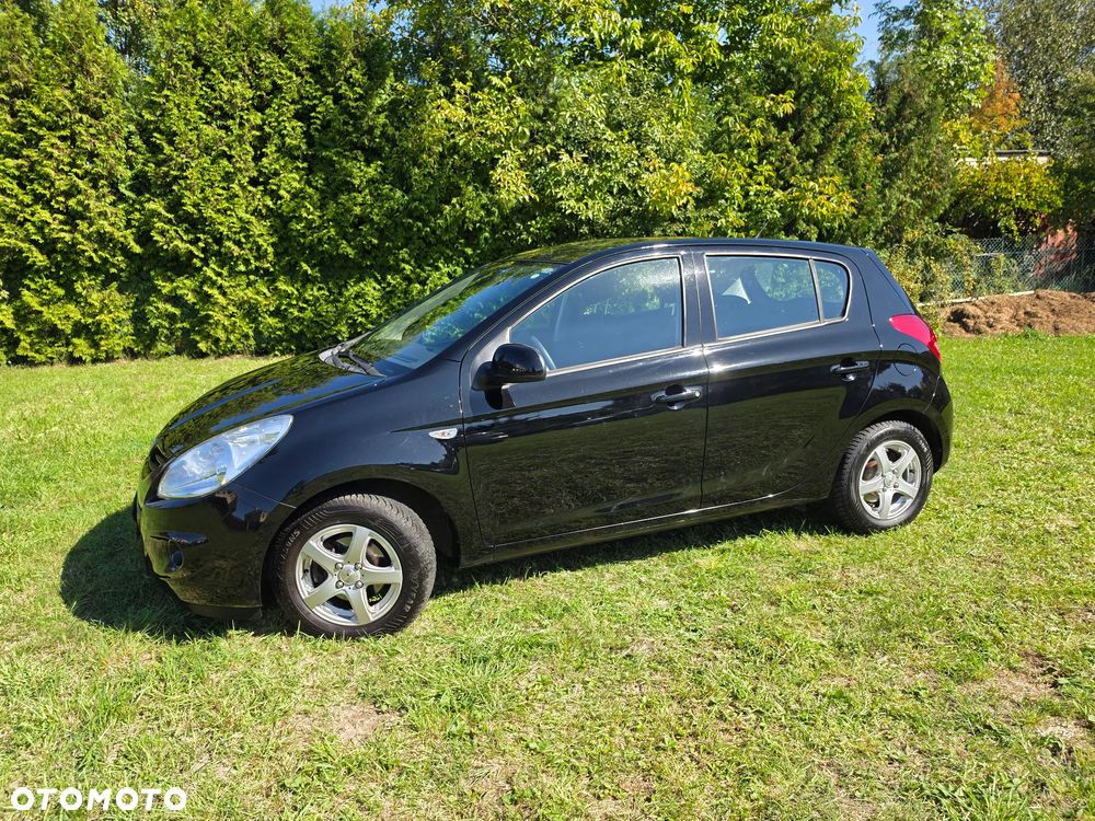 Hyundai i20 1.2 Classic EU5 - 14