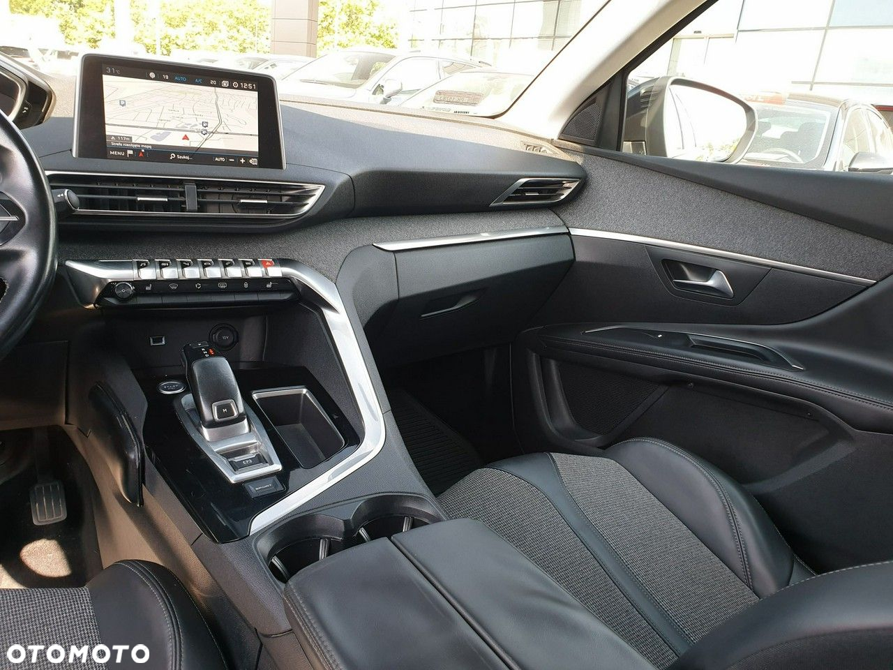 Peugeot 5008 - 28