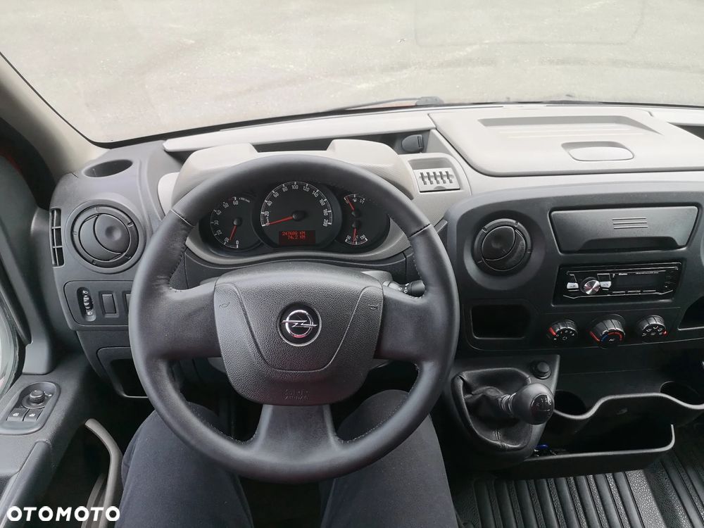 Opel Movano - 17