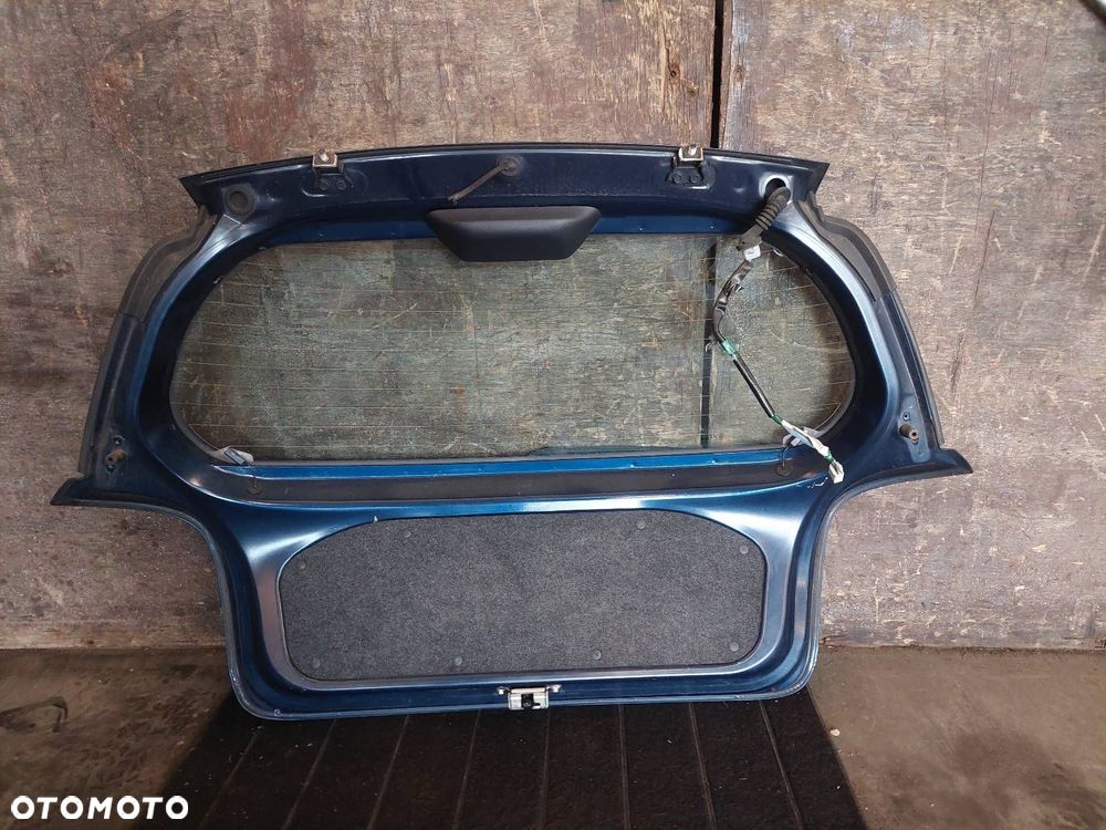 KOMPLETNY TYŁ KLAPA BAGAŻNIKA ZDERZAK TYŁ LAMPY TOYOTA YARIS I 8P4 - 14
