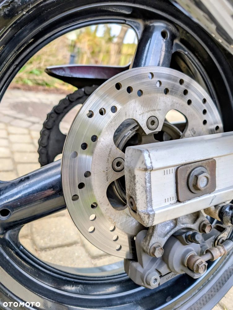 Suzuki SV - 7