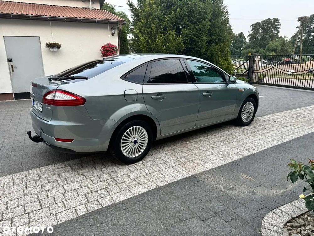 Ford Mondeo - 4