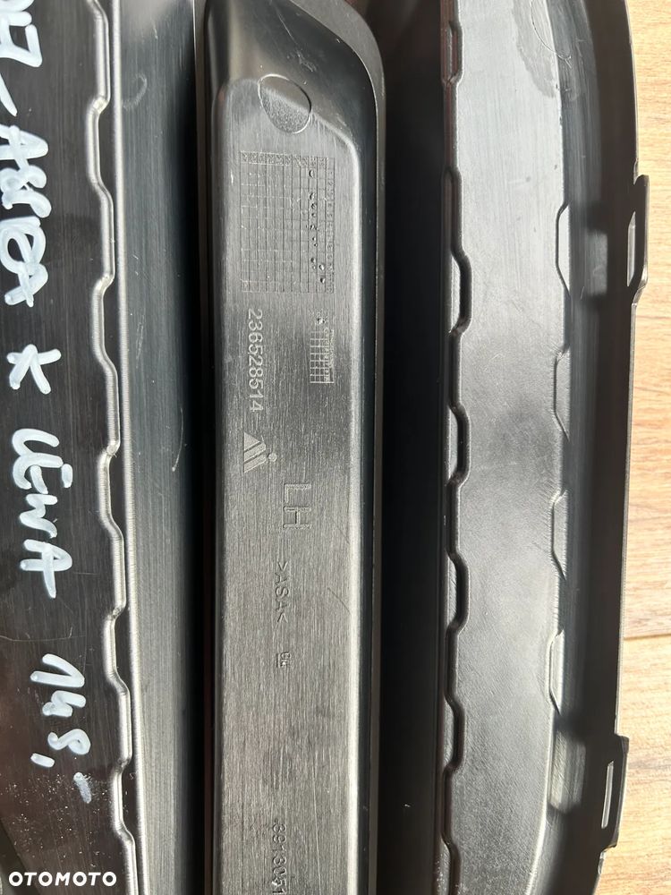 OPEL ASTRA K 5 V LIFT KRATKA ZDERZAK PRZÓD LEWA 236528514 39130511 - 3