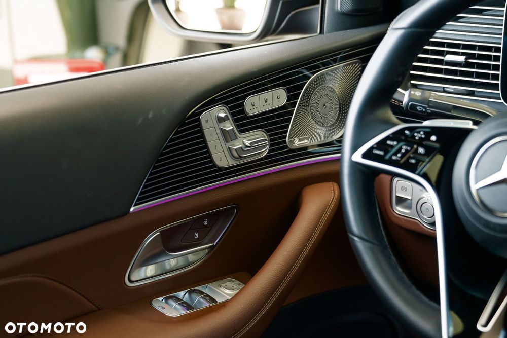 Mercedes-Benz GLE - 19
