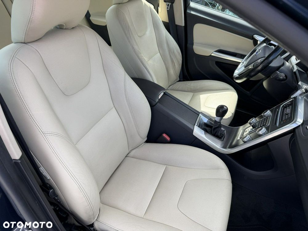 Volvo S60 - 28
