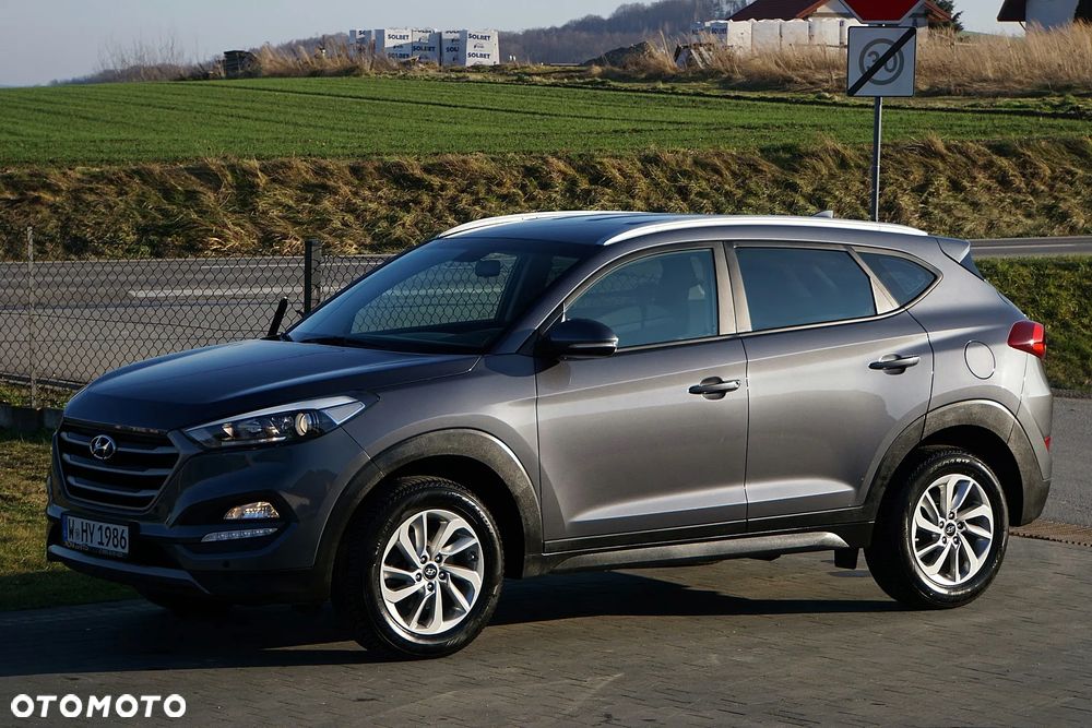 Hyundai Tucson blue 1.6 GDi 2WD Passion - 12