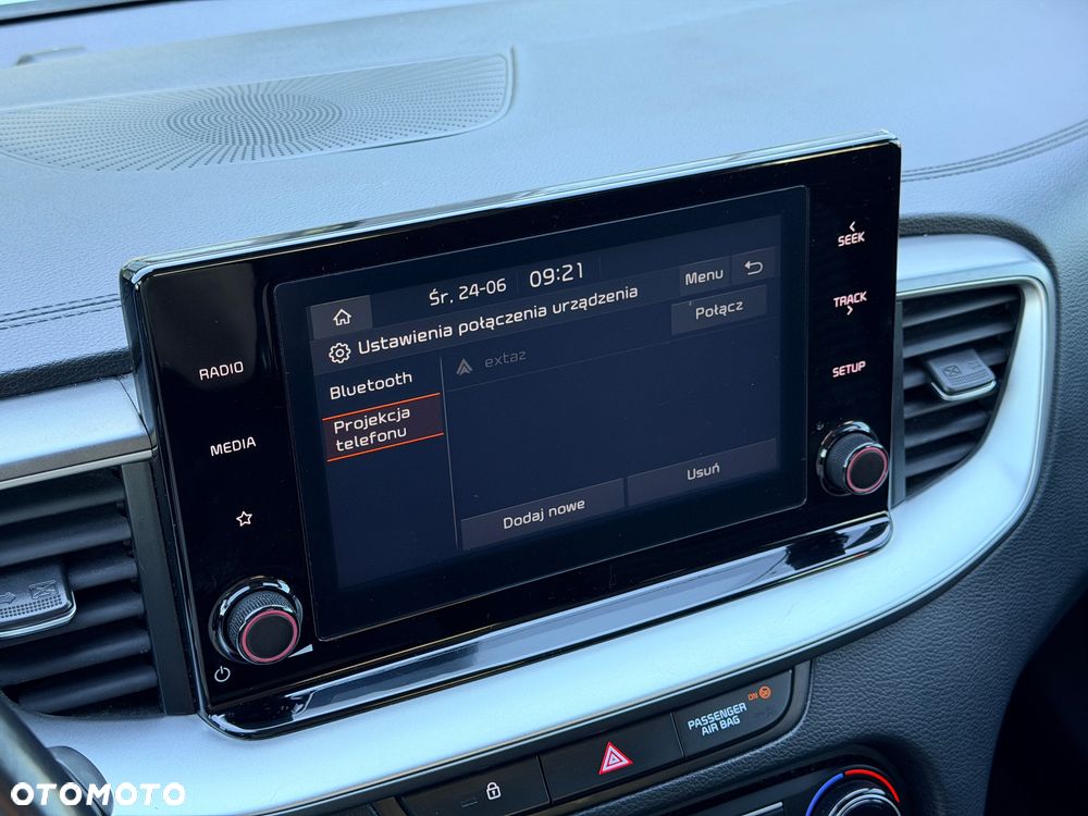 Kia Ceed 1.5 T-GDI M - 21