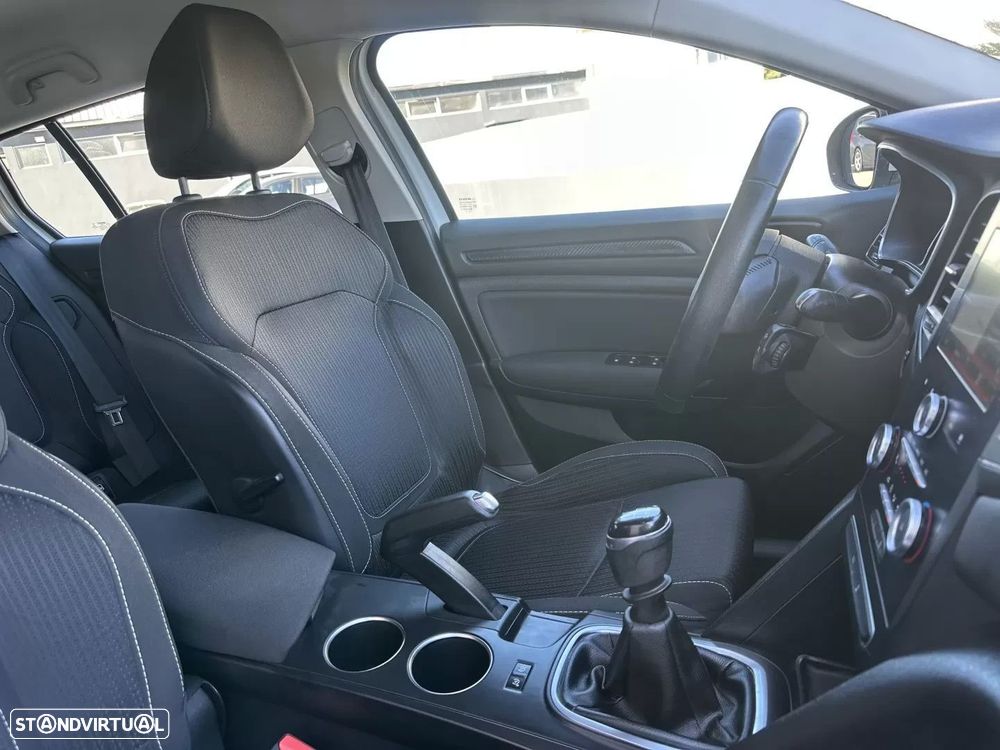 Renault Mégane Sport Tourer - 59