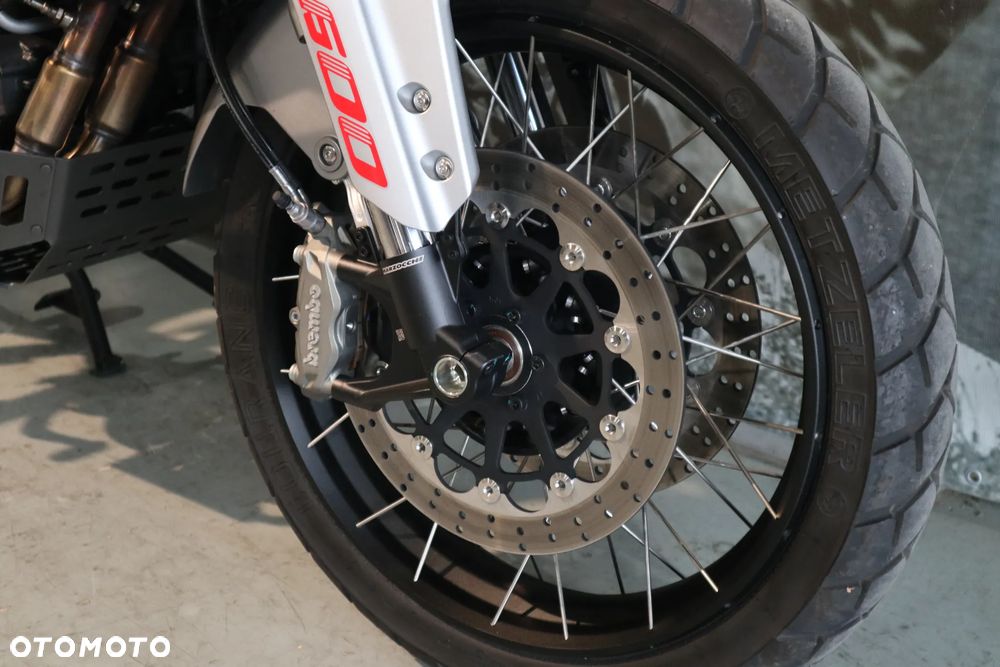 QJMOTOR SRT 600SX - 17