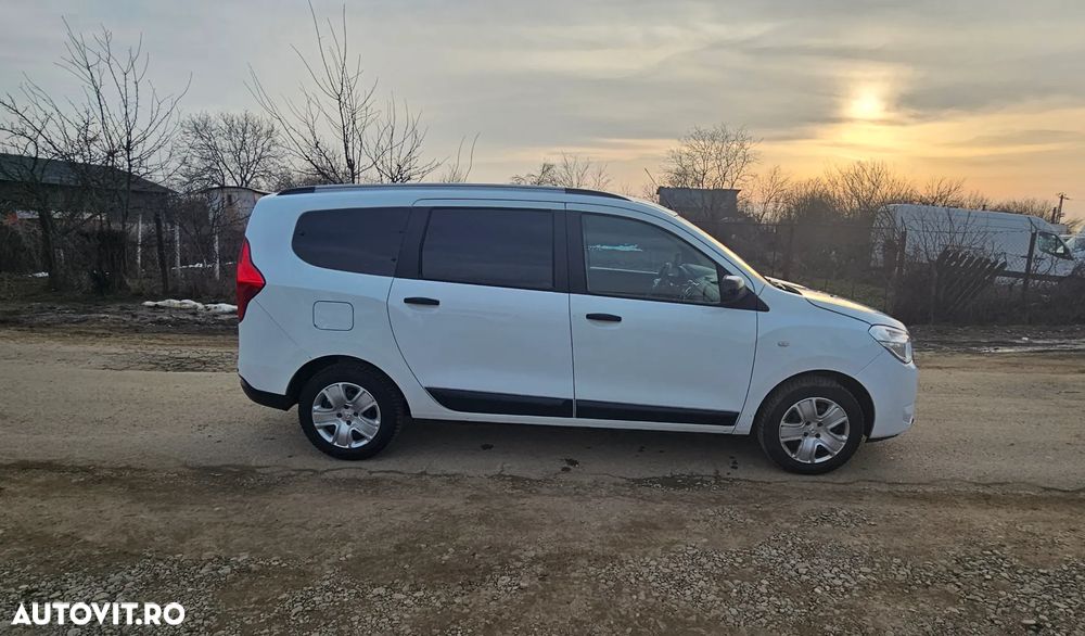 Dacia Lodgy 1.5 Blue dCi Laureate - 4
