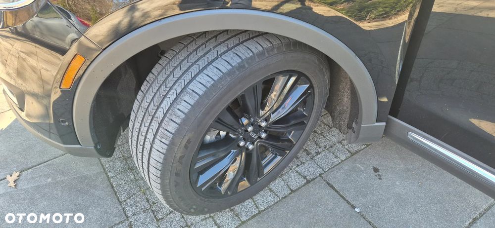 Lincoln MKX - 10