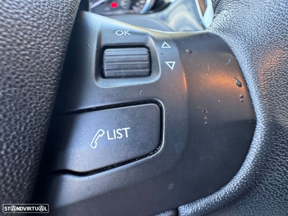 Peugeot 2008 BlueHDi 100 STOP & START Allure - 18