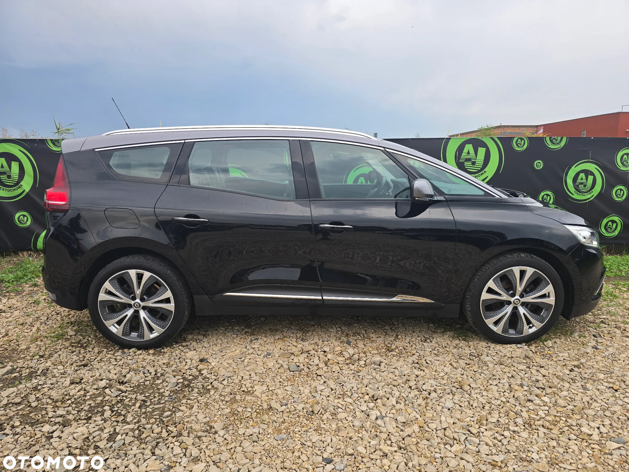 Renault Grand Scenic - 4