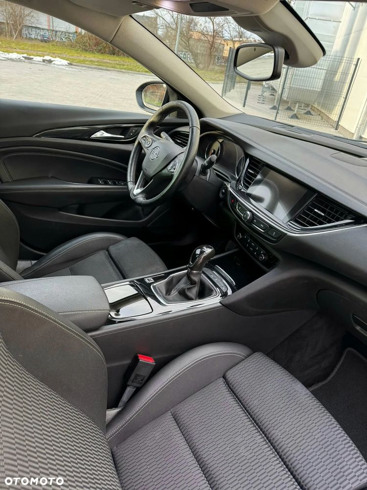 Opel Insignia 2.0 CDTI Cosmo S&S - 23