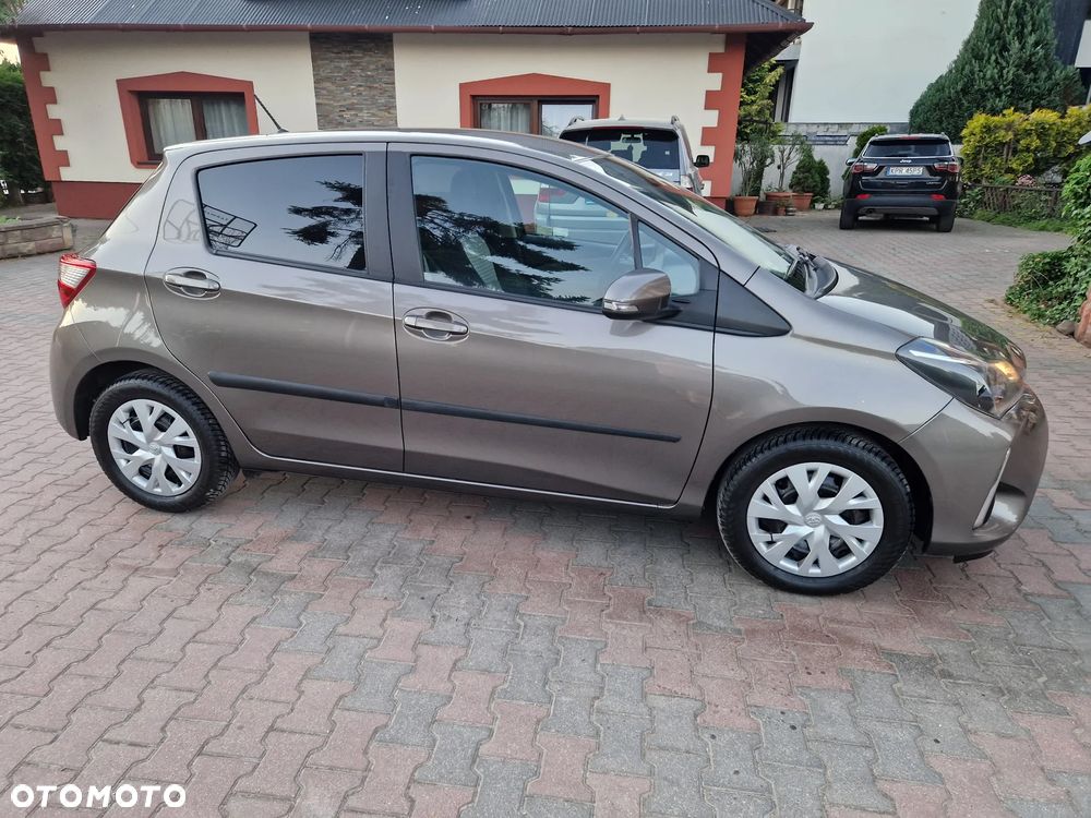 Toyota Yaris 1.5 Premium - 35